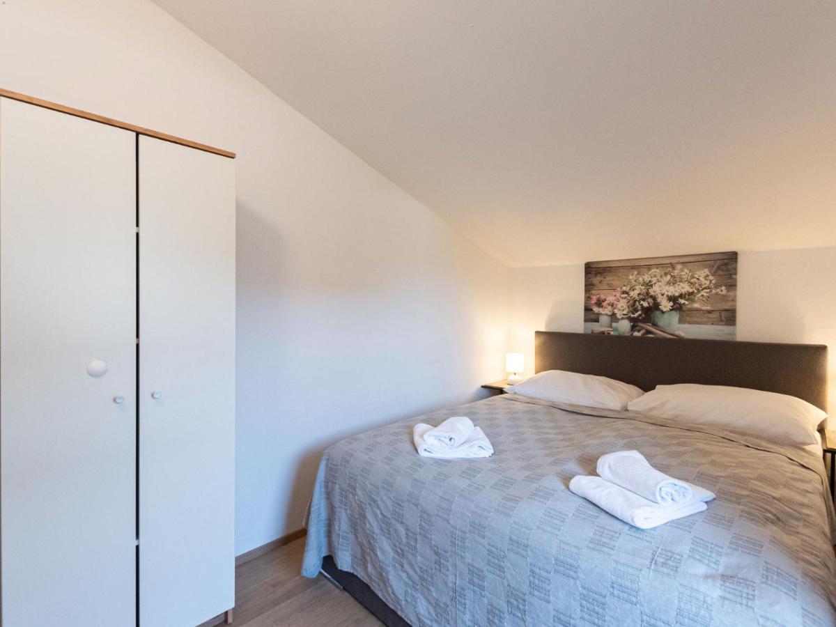 Apartment Alpenchalets - Zse202 By Interhome Zell am See Exteriör bild